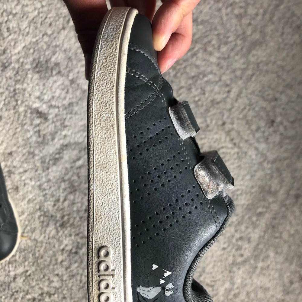 Boys adidas sneakers. Toddler size 9. Dark grey. - Picture 7 of 10